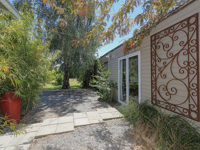 18 Panapa Road, Waipatu, Hastings - Carousel 12