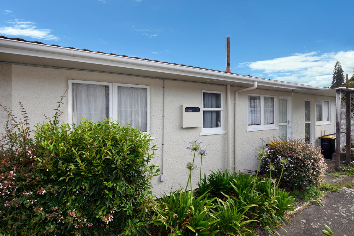 8/17 Waimea Road, Nelson South, Nelson - Carousel 1