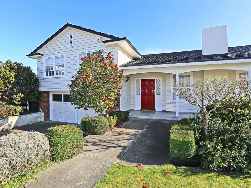 704 Rainbow Avenue, Parkvale, Hastings - Carousel 13