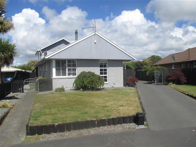 25 Cottonwood Street, Parklands, Christchurch - Carousel 1