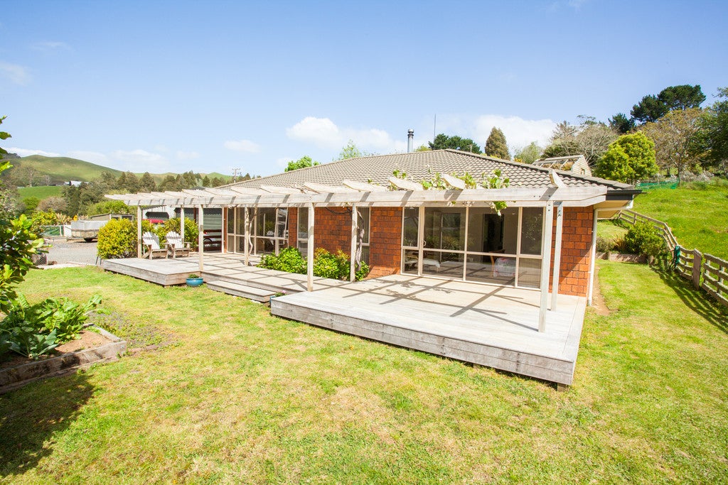 526 Waitetuna Valley Road, Waitetuna - Carousel 1