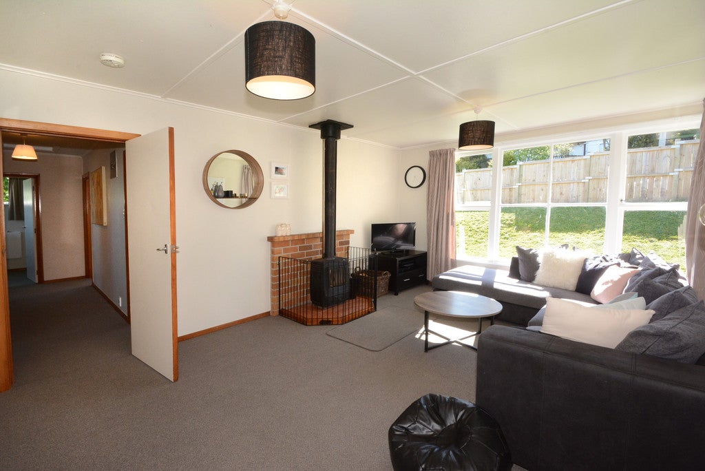 11 Hanlon Street, Halfway Bush, Dunedin - Carousel 2