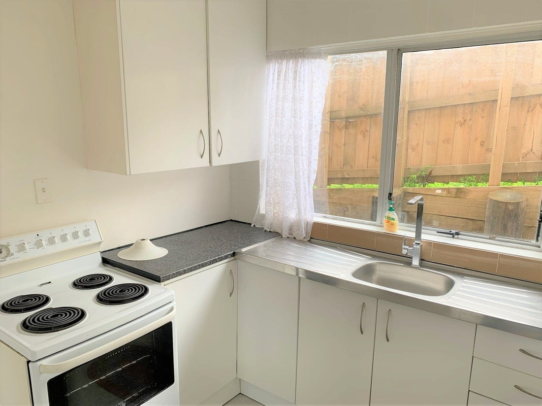 1/13 Rodney Street, Otahuhu, Auckland - Carousel 2