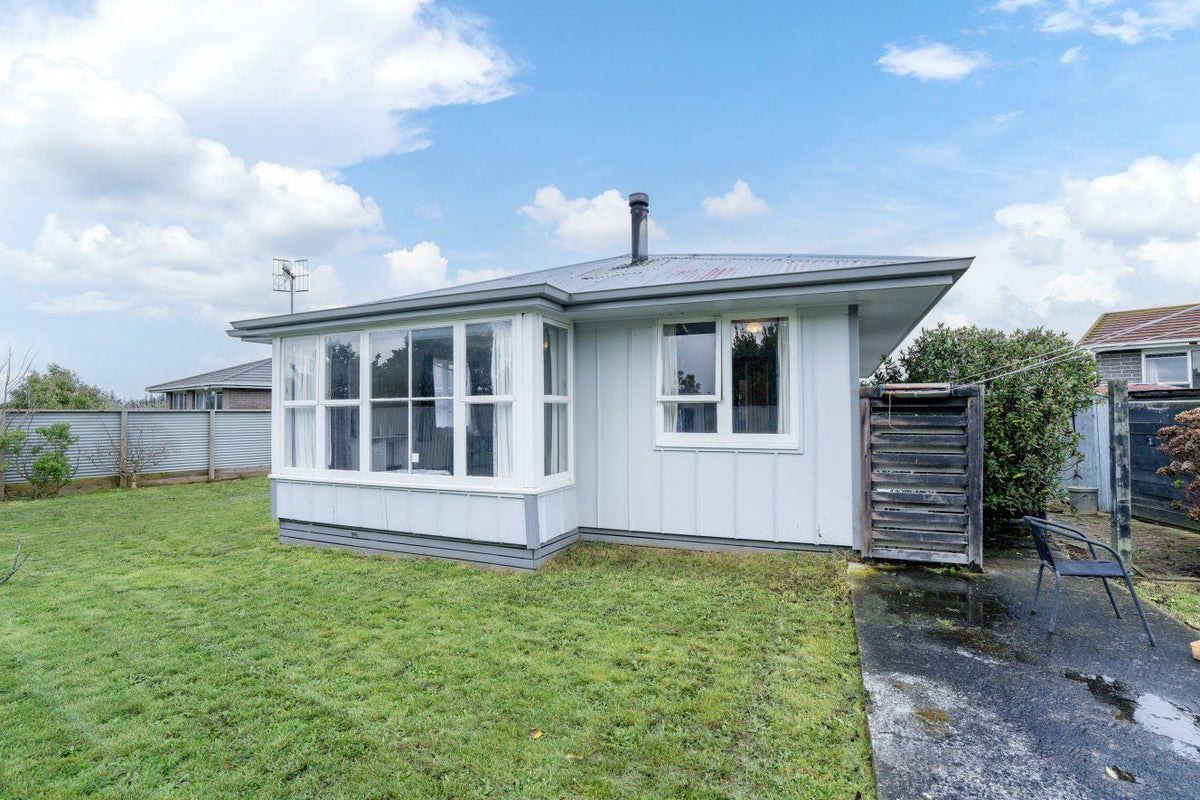 58 Humber Place, Clifton, Invercargill, Southland - Carousel 2