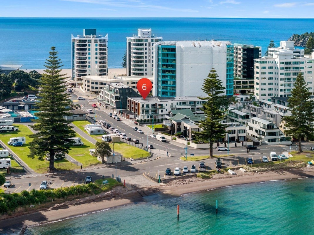 6 Adams Avenue, Mount Maunganui, Mount Maunganui - Carousel 1