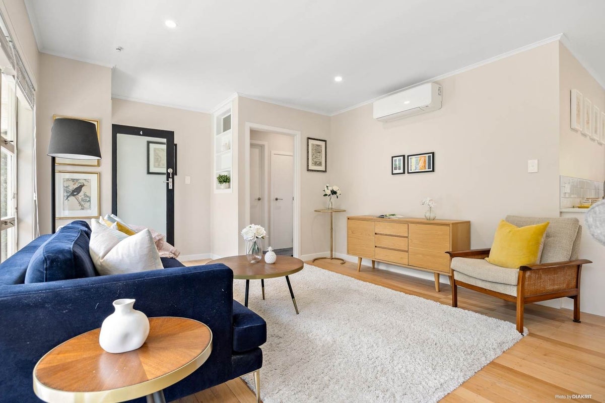 4/25 Martin Avenue, Remuera, Auckland - Carousel 1