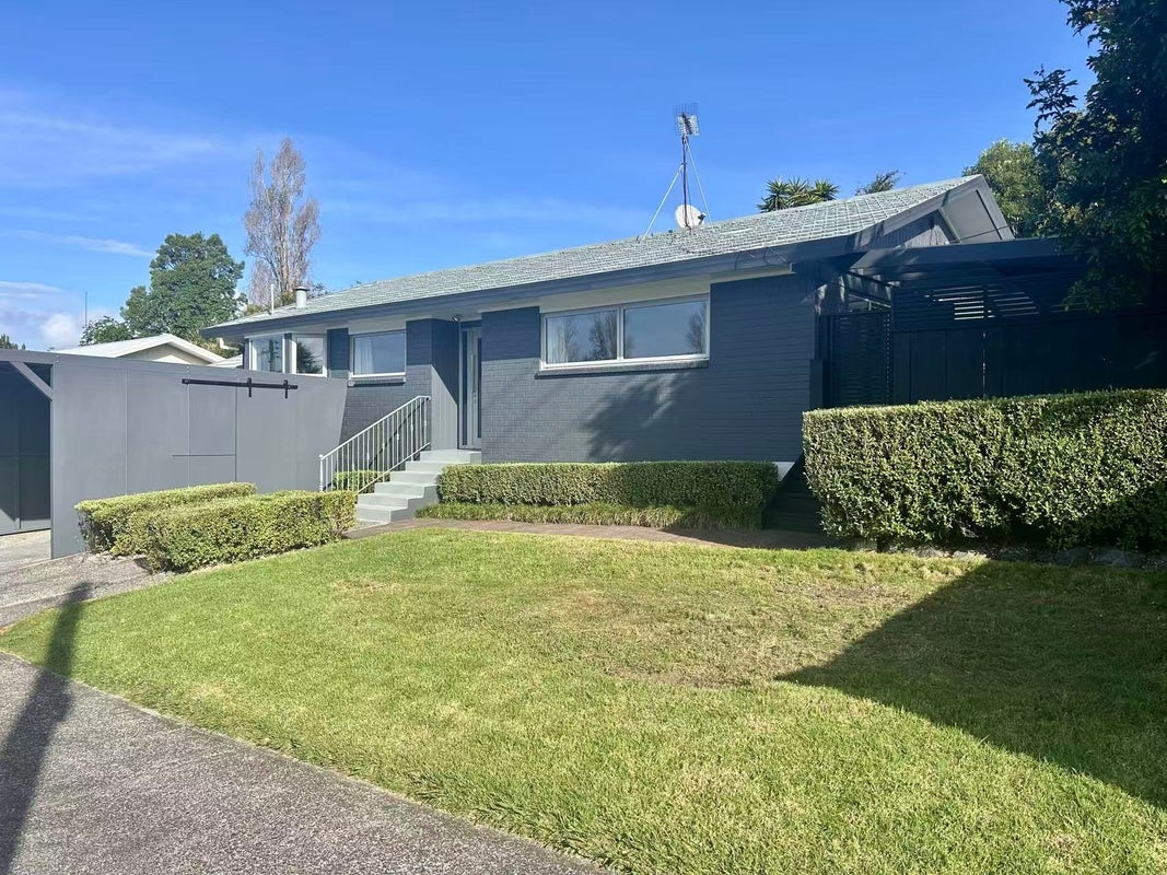 1/78 Nile Road, Milford, Auckland - Carousel 1