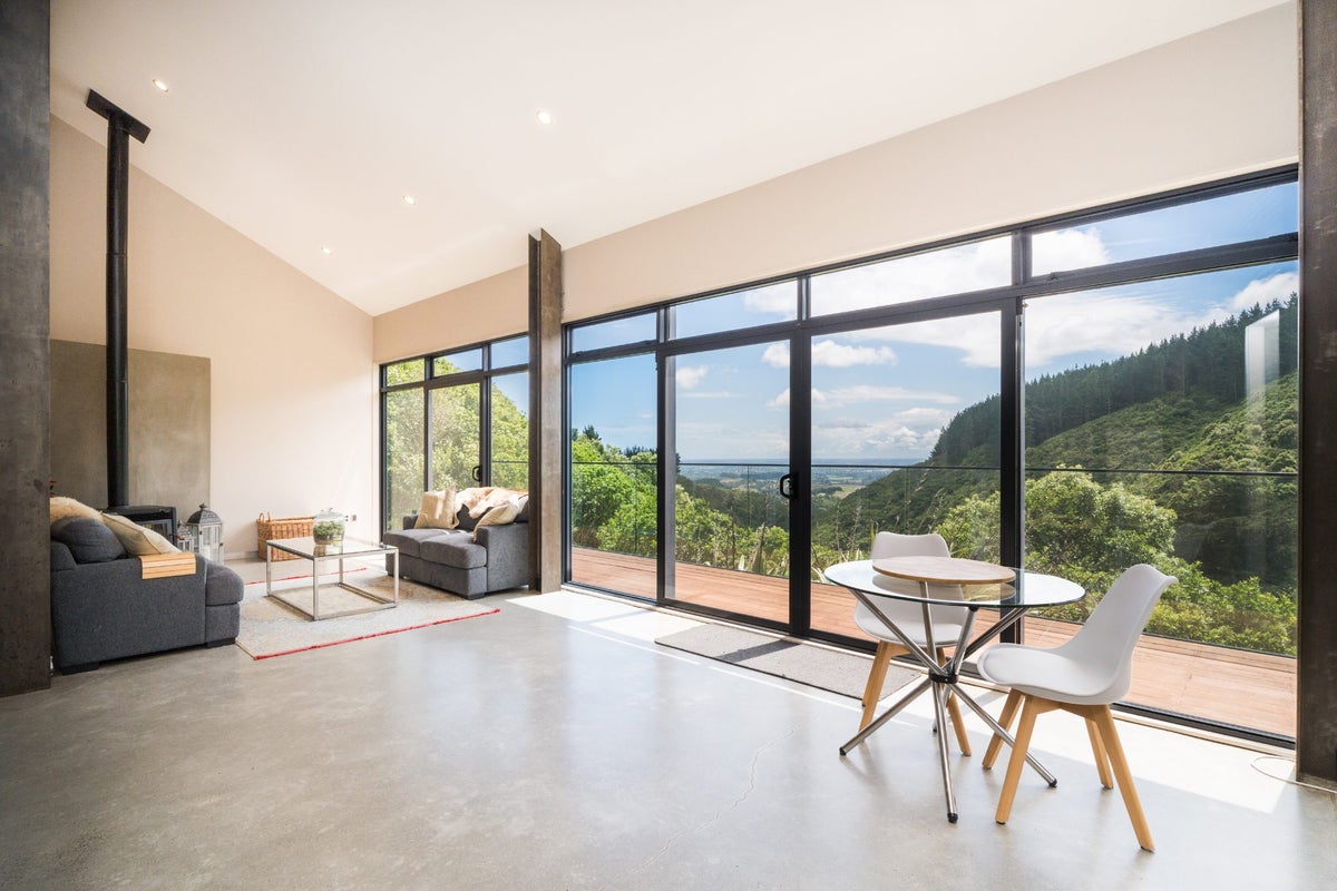 631 Pahiatua Aokautere Road, Aokautere, Palmerston North - Carousel 2