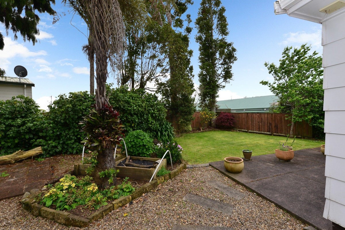 26 Hinton Avenue, Forest Lake, Hamilton - Carousel 28