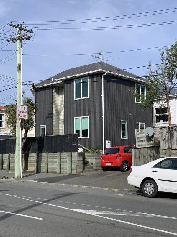 1 Luxford Street, Berhampore, Wellington - Carousel 1