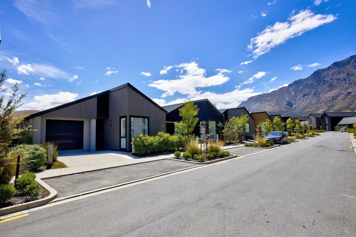 22 Mulholland Drive, Jacks Point, Queenstown - Carousel 13