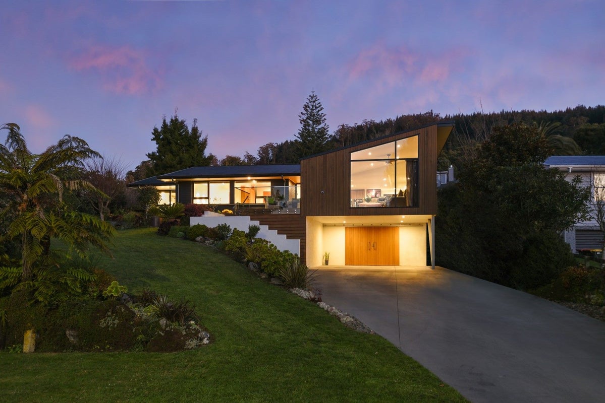 9 Highfield Place, Lynmore, Rotorua - Carousel 1
