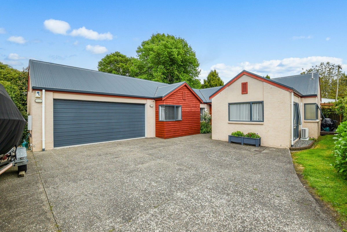 23A Fairley Road, Lynmore, Rotorua - Carousel 1
