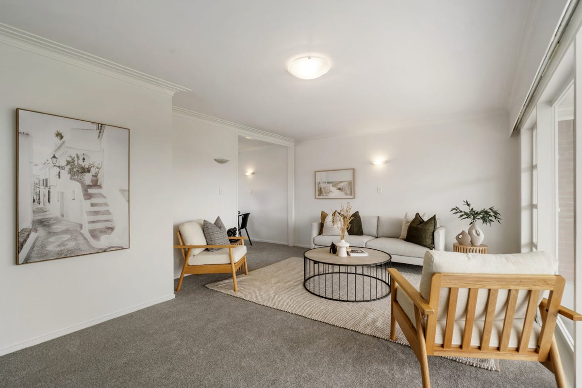 2/7 Walter Street, Hauraki, Auckland - Carousel 1