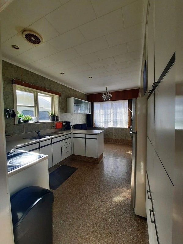 25A Bauchop Road, Waterloo, Lower Hutt - Carousel 2