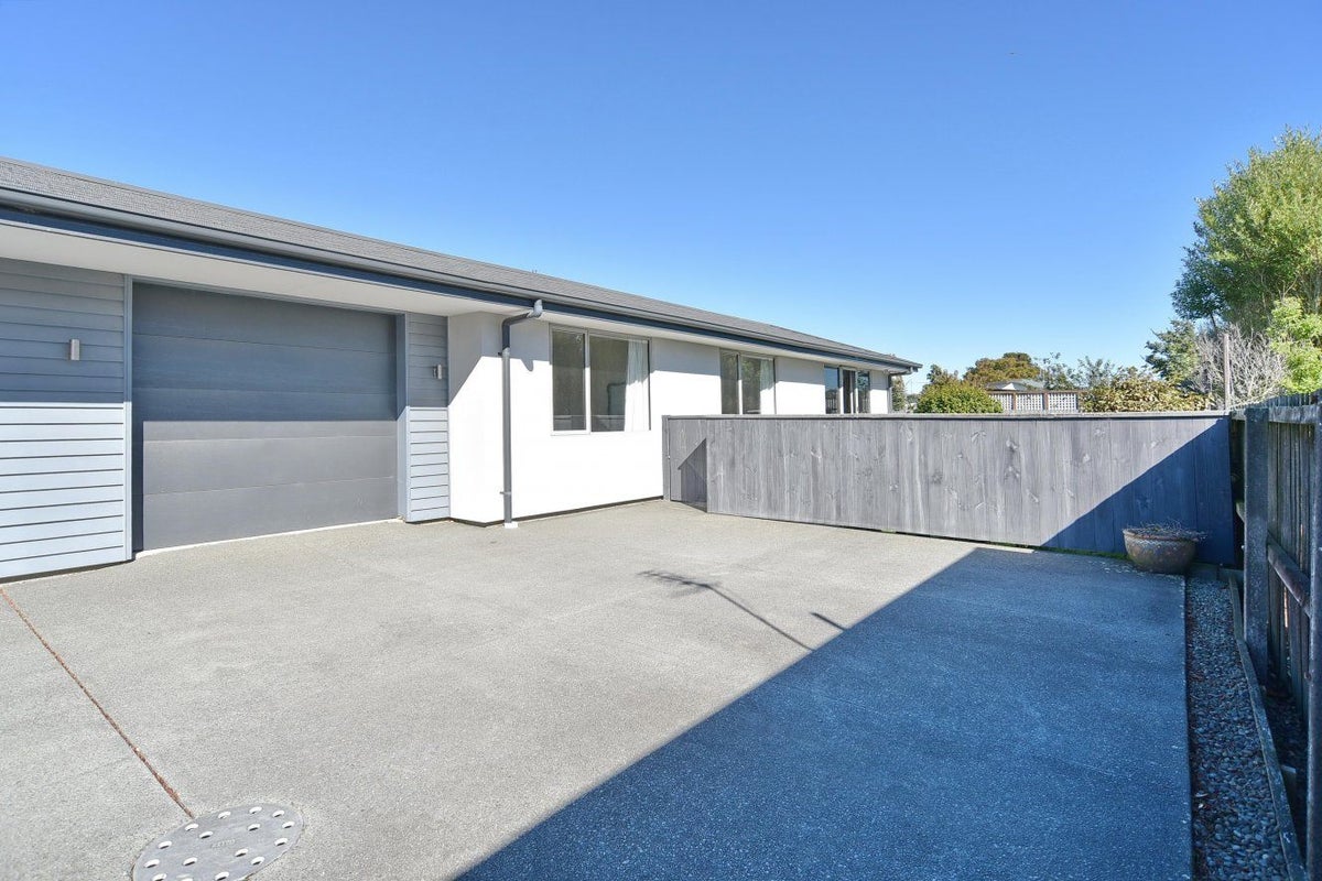 2/62 Vivian Street, Burwood, Christchurch - Carousel 20