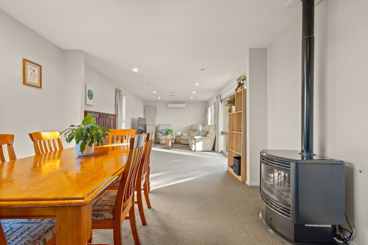 67 Lakewood Drive, Burwood, Christchurch - Carousel 2