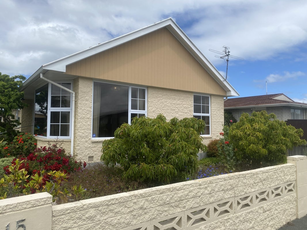 15 Blakehall Place, Spreydon, Christchurch - Carousel 1