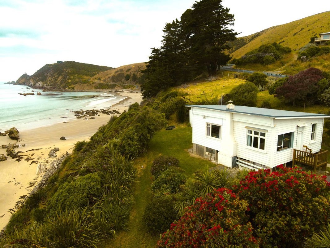 523 The Nuggets Road, Ahuriri Flat, Kaka Point - Carousel 1