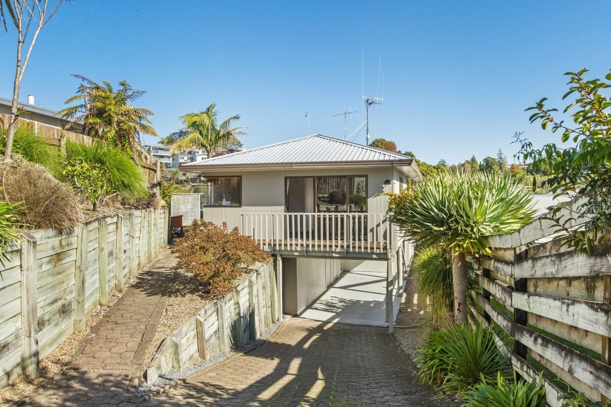 176A Vale Street, Otumoetai, Tauranga - Carousel 14