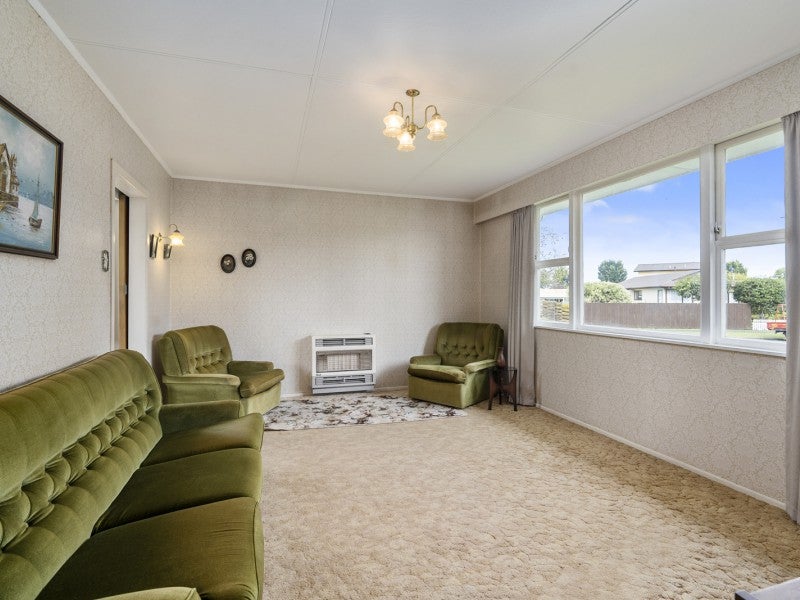 19 Apollo Parade, Milson, Palmerston North - Carousel 2