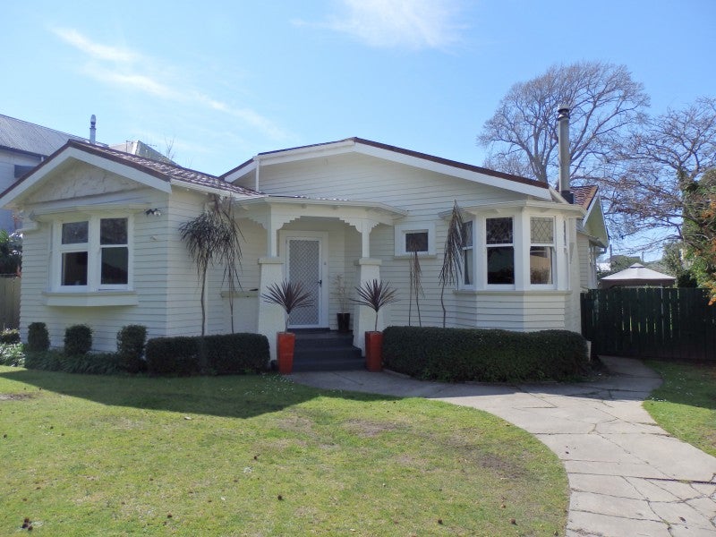 15 Stout Street, Whataupoko, Gisborne - Carousel 1