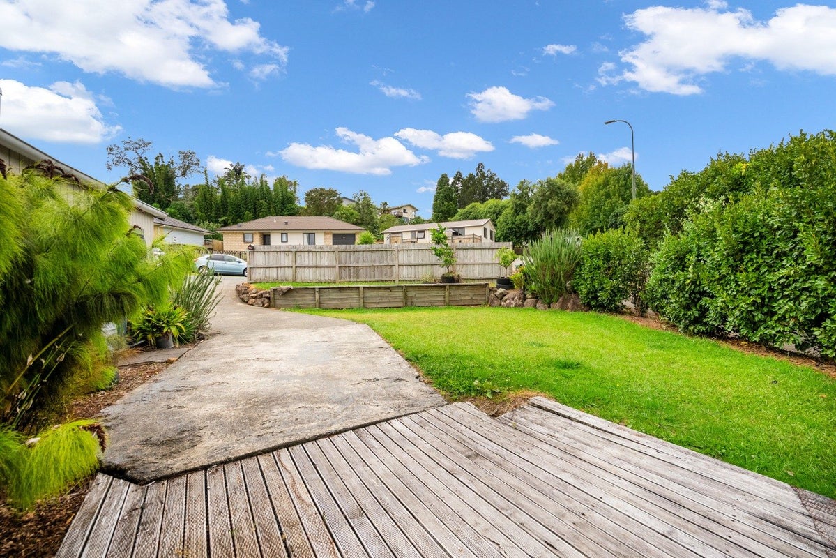 12 Pearce Drive, Kamo, Whangarei - Carousel 2