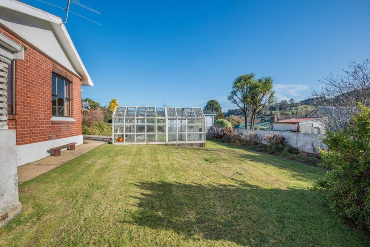 6 Antrim Street, Normanby, Dunedin - Carousel 2