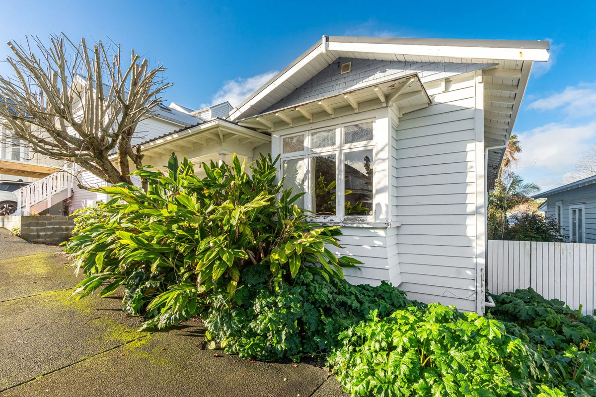 28 Bayfield Road, Ponsonby, Auckland - Carousel 2