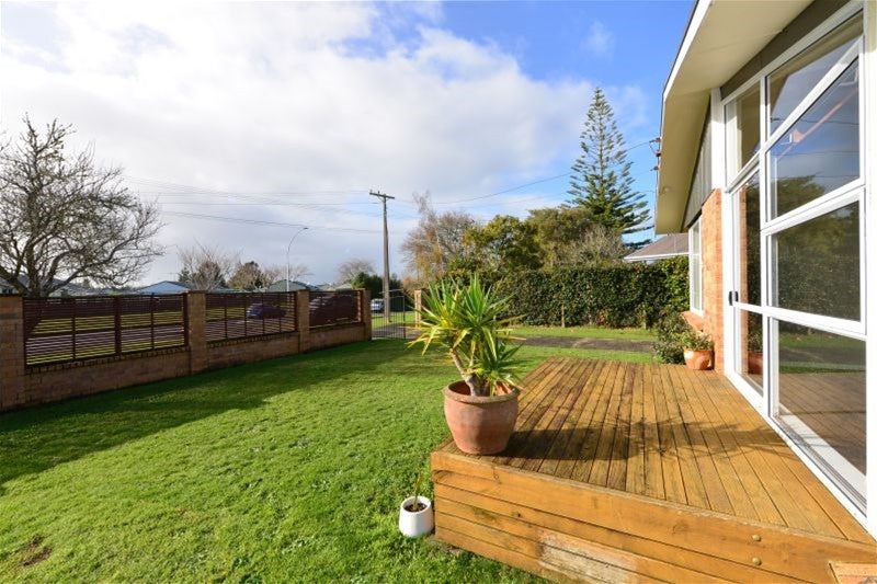 41 Silverdale Road, Silverdale, Hamilton - Carousel 21
