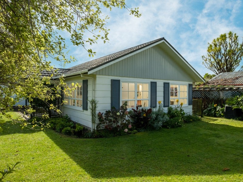 12A Heta Road, Inner Kaiti, Gisborne - Carousel 1