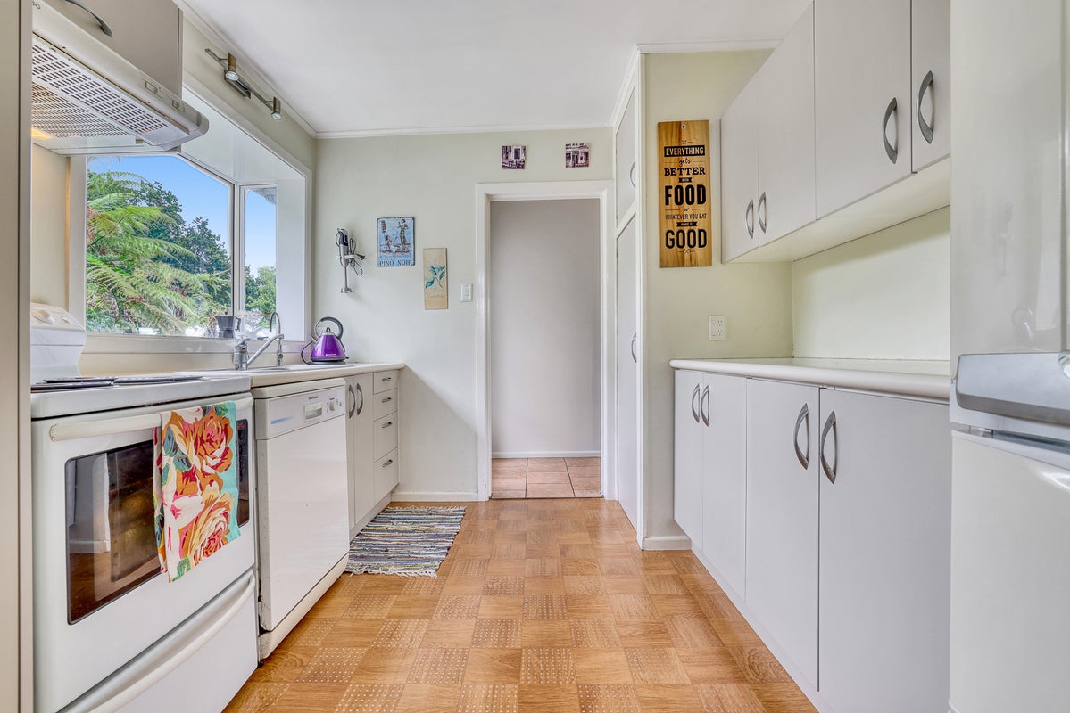 9 Swift Place, Leamington, Cambridge - Carousel 2