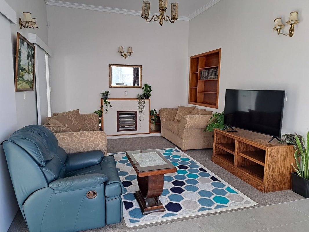 21 Rangiatea Road, Epsom, Auckland - Carousel 1