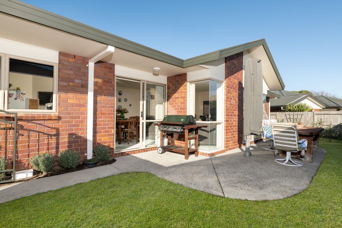 35 Longview Drive, Papamoa Beach, Papamoa - Carousel 12