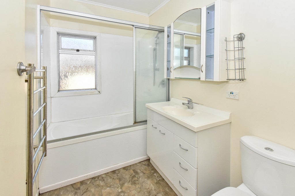 20 Viola Avenue, Mangere East, Auckland - Carousel 9