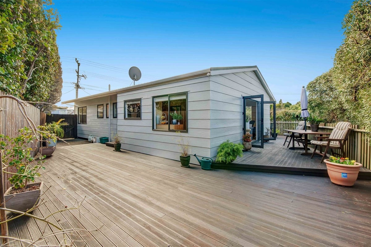 39 D'Oyly Drive, Stanmore Bay, Whangaparaoa - Carousel 2