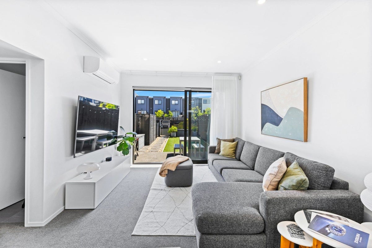25 David Carnegie Road, Hobsonville, Auckland - Carousel 2