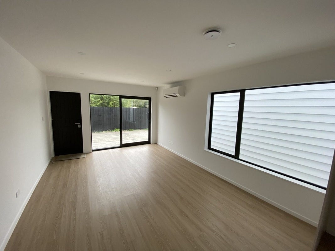 5/20 Metcalfe Road, Ranui, Auckland - Carousel 2