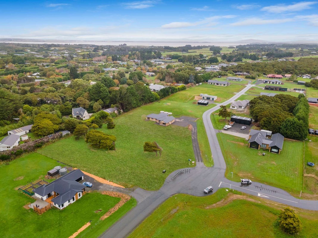 55 Blairlogie Close, Otatara, Invercargill - Carousel 2