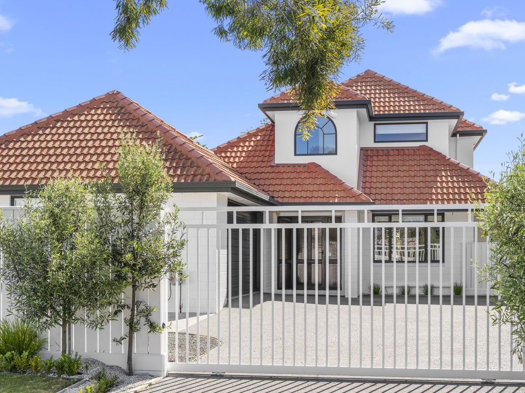 40 Forest Drive, Parklands, Christchurch - Carousel 2