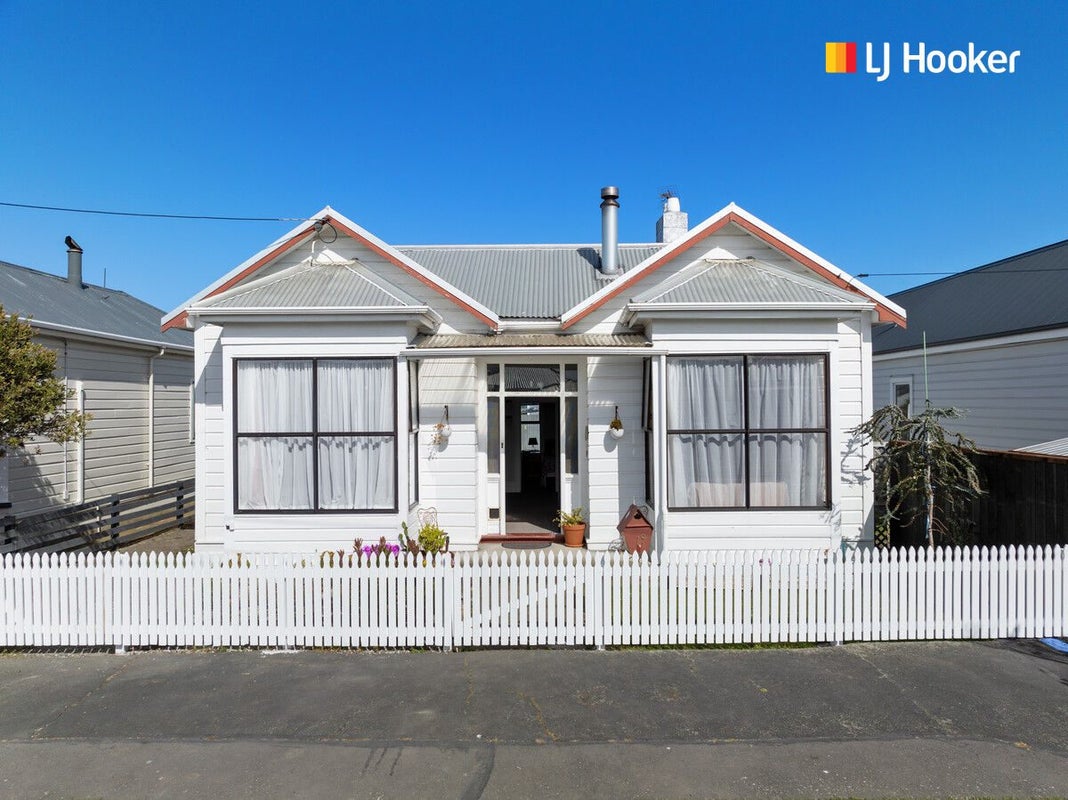 19 Larkworthy Street, Saint Kilda, Dunedin - Carousel 1