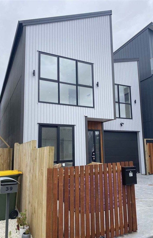 37 Matakohe Road, Westgate, Auckland - Carousel 14