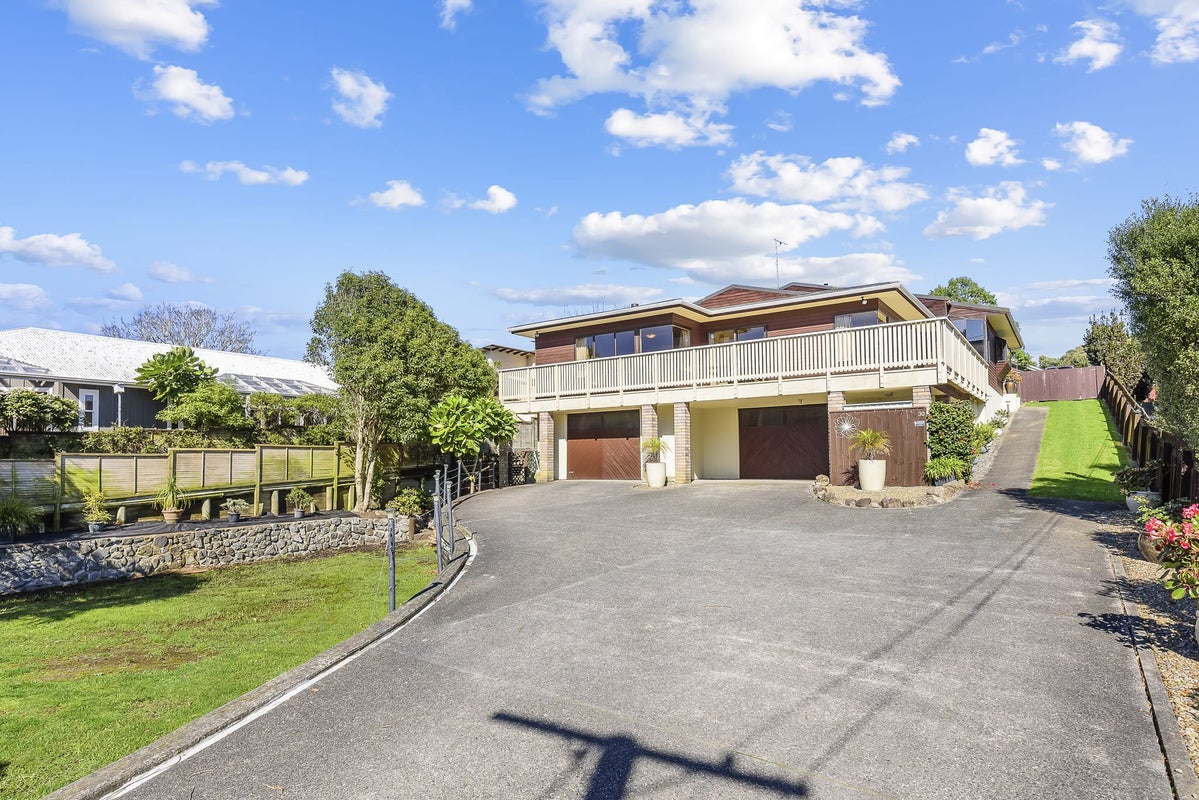 30 Makora Road, Otaihanga, Paraparaumu - Carousel 25