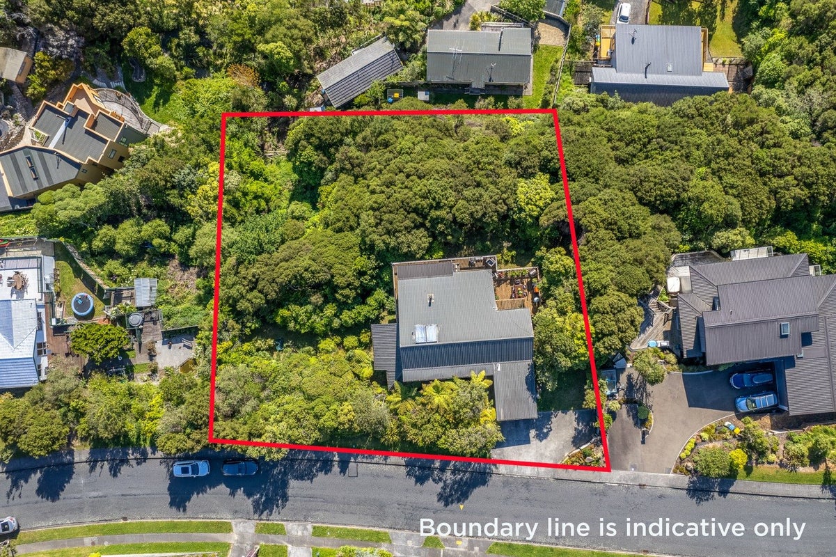 72 Leeward Drive, Whitby, Porirua - Carousel 36