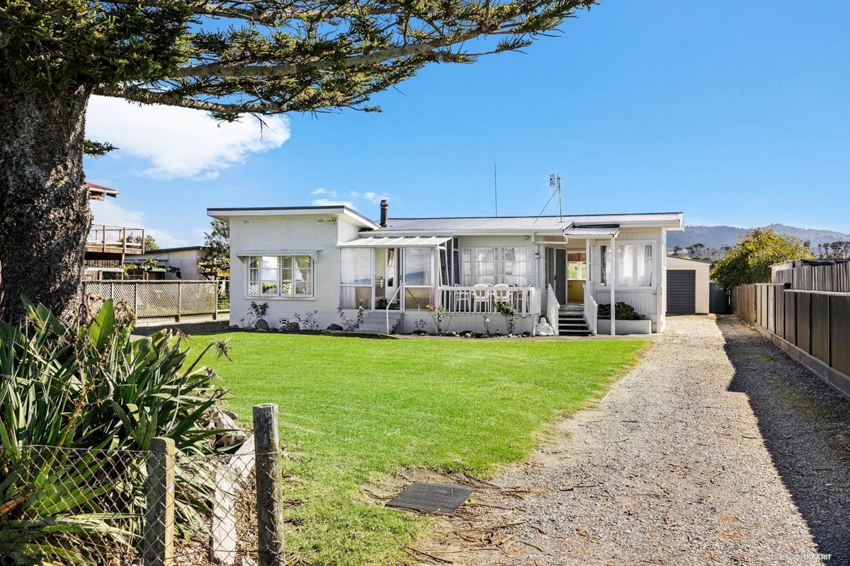 871 East Coast Road, Pokeno - Carousel 2