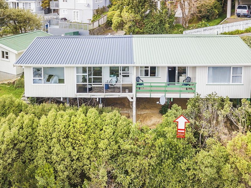 2/14 Astor Street, Karori, Wellington - Carousel 2