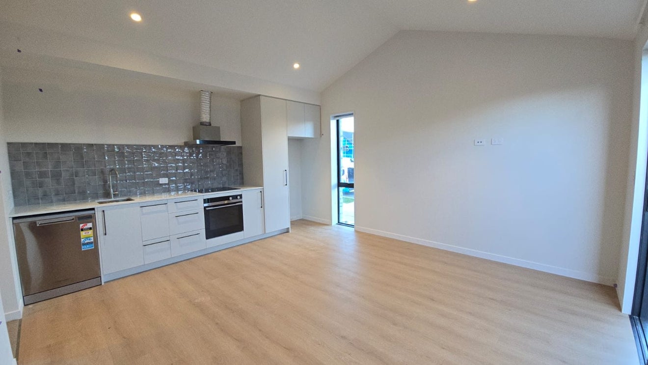 50 Rowe Drive, Jacks Point, Queenstown - Carousel 2