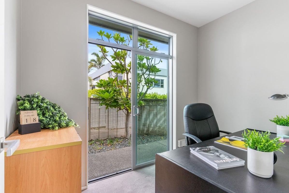 80A Bleakhouse Road, Howick, Auckland - Carousel 21