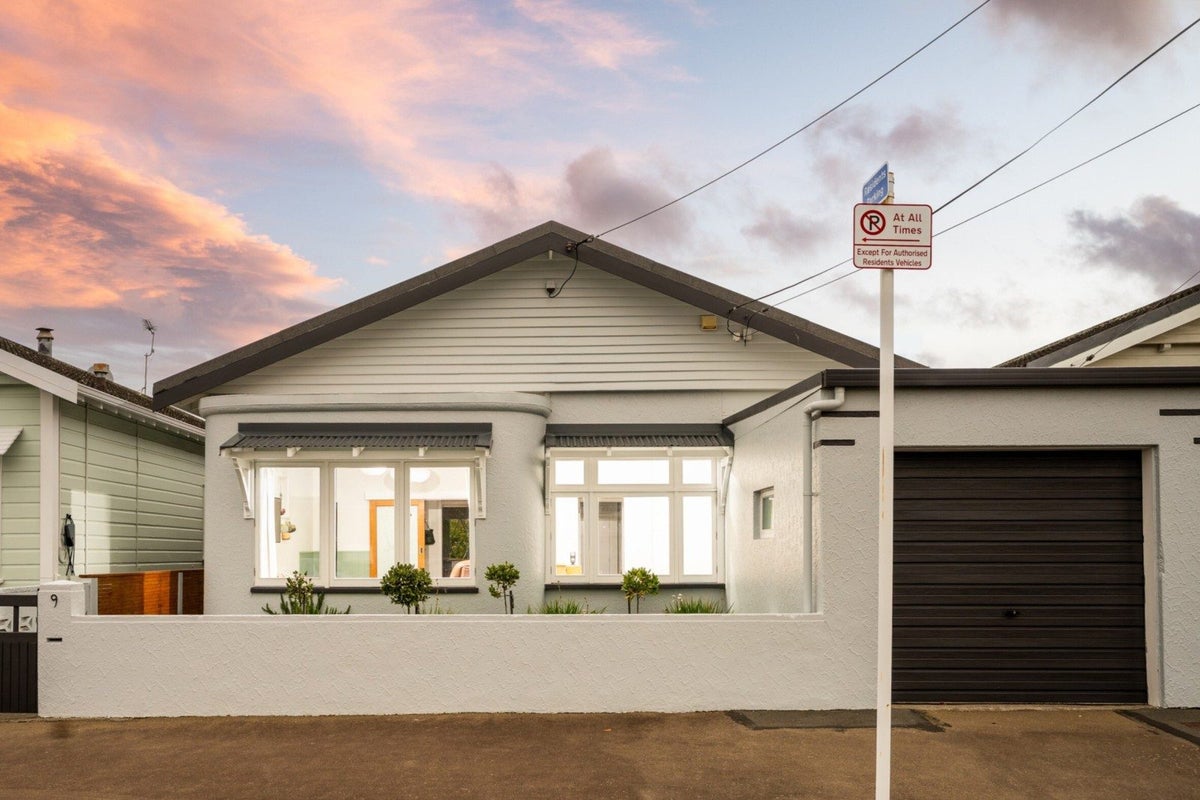 9 Cruickshank Street, Kilbirnie, Wellington - Carousel 2