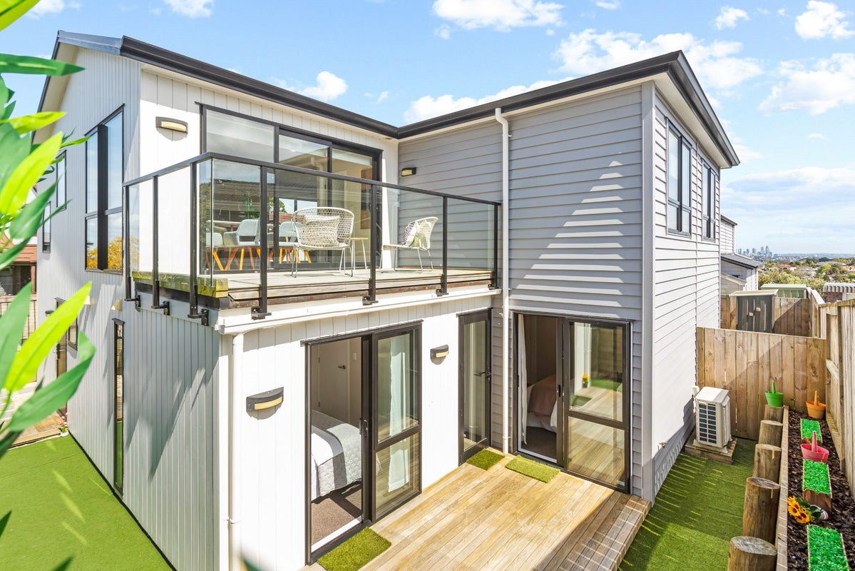 65A College Road, St Johns, Auckland - Carousel 1
